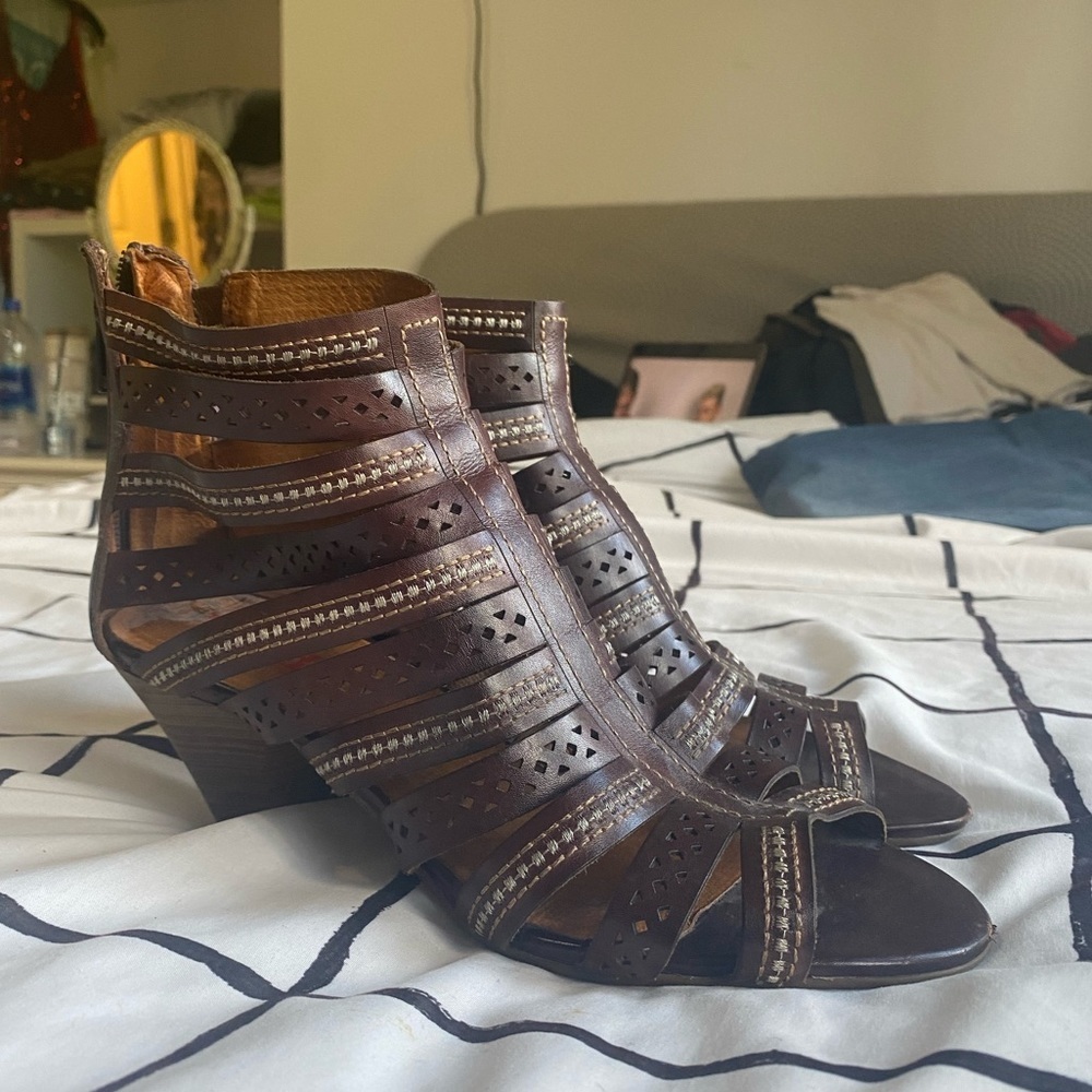 Pikolinos Brown Leather Heeled Strappy Sandals Women’s Size 8